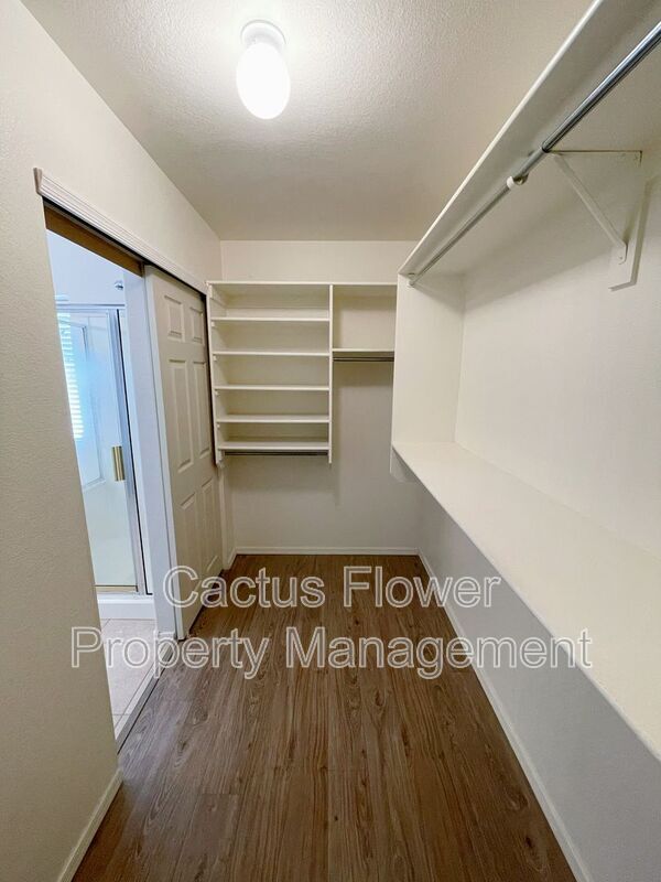 Building Photo - 2392 E Morelos St