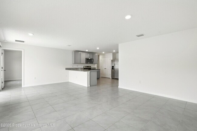 Building Photo - 13322 Golden Lime Ave
