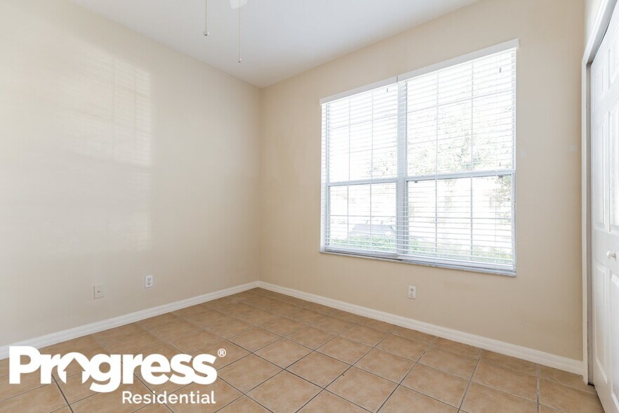 Building Photo - 14018 Mailer Blvd