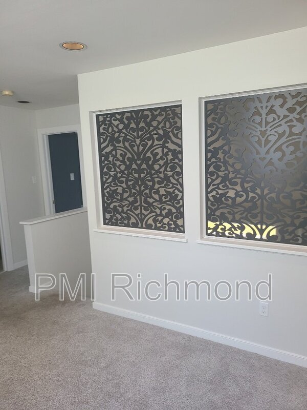 Building Photo - 4601 Winterset Pl