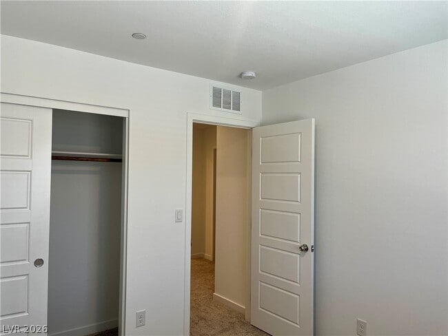Building Photo - 10777 Evelyn Yard Ct