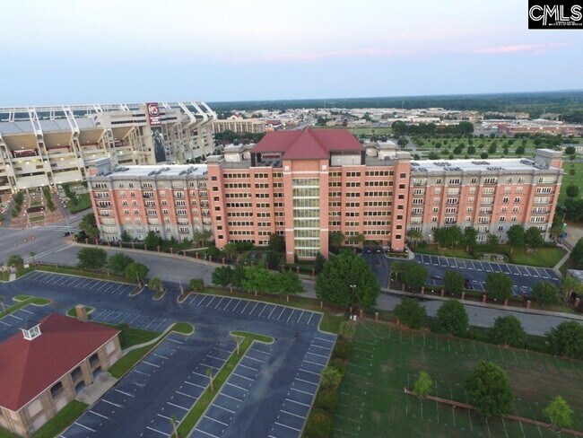 Primary Photo - 900 S Stadium Rd