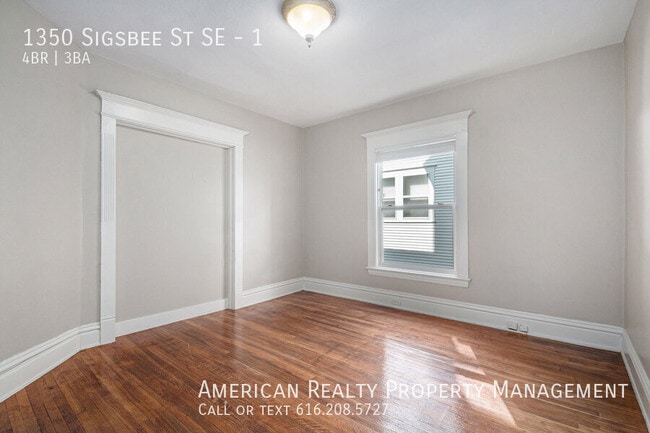 Building Photo - 1350 Sigsbee St SE