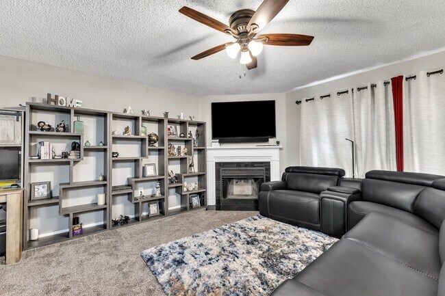 Building Photo - 7731 Falcon Rest Cir