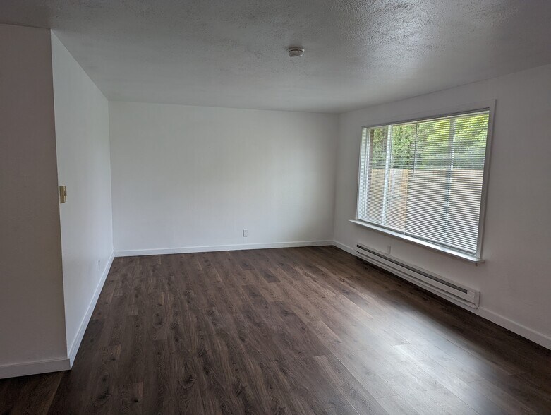 Building Photo - 5606 -5612 111th St SW
