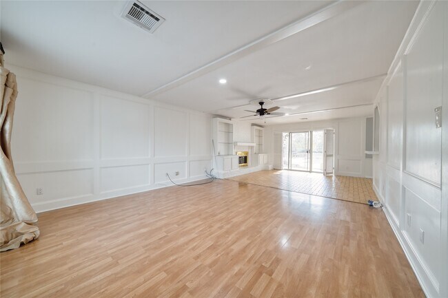 Building Photo - 3114 Cypress Point Dr