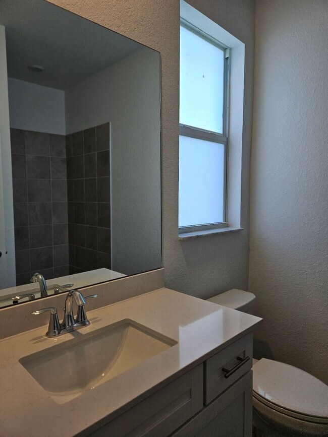 Building Photo - 8116 Shr Lk Dr