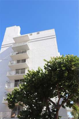 Building Photo - 6801 Indian Creek Dr