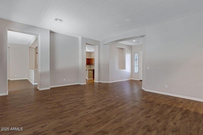 Building Photo - 2268 W River Rock Trail