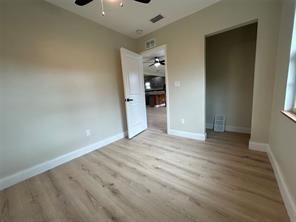 Building Photo - 4680 14th Ave S