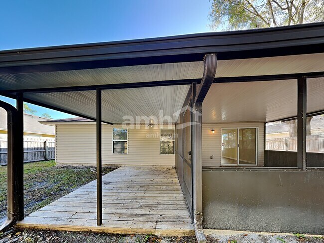 Building Photo - 2570 Blackstone Ct