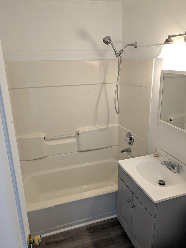 Building Photo - 7405 Wickham Ave