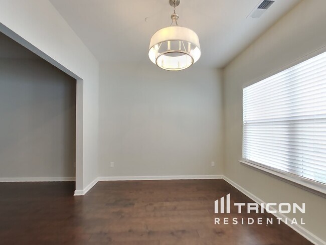 Building Photo - 508 Hickory Leaf Ct