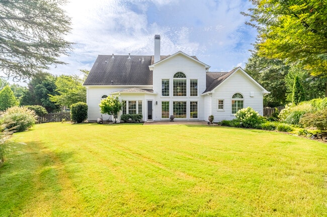 Building Photo - 6850 Weatherstone Way