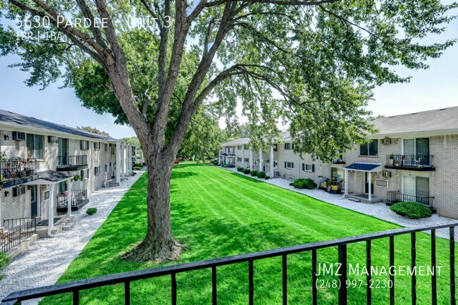 Building Photo - 5630 Pardee-Unit 3