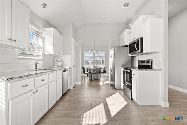 Building Photo - 1519 Curlew Ln