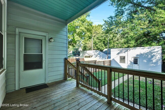 Building Photo - 1315 Highland Ave