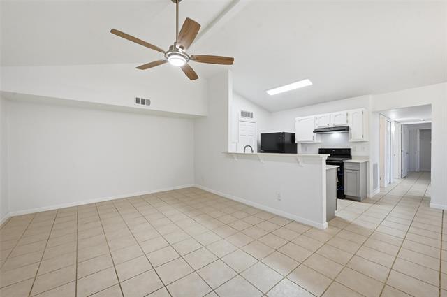 Building Photo - 4645 Carr St