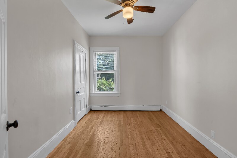 Building Photo - 77 Vinton St