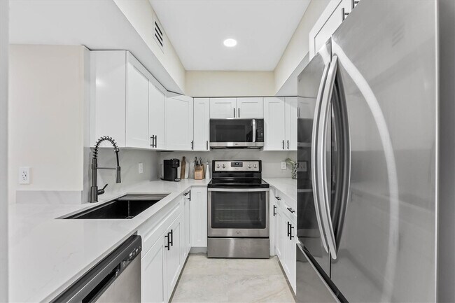 Building Photo - 1200 West Ave