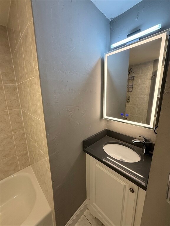 Building Photo - 181 Bowen St