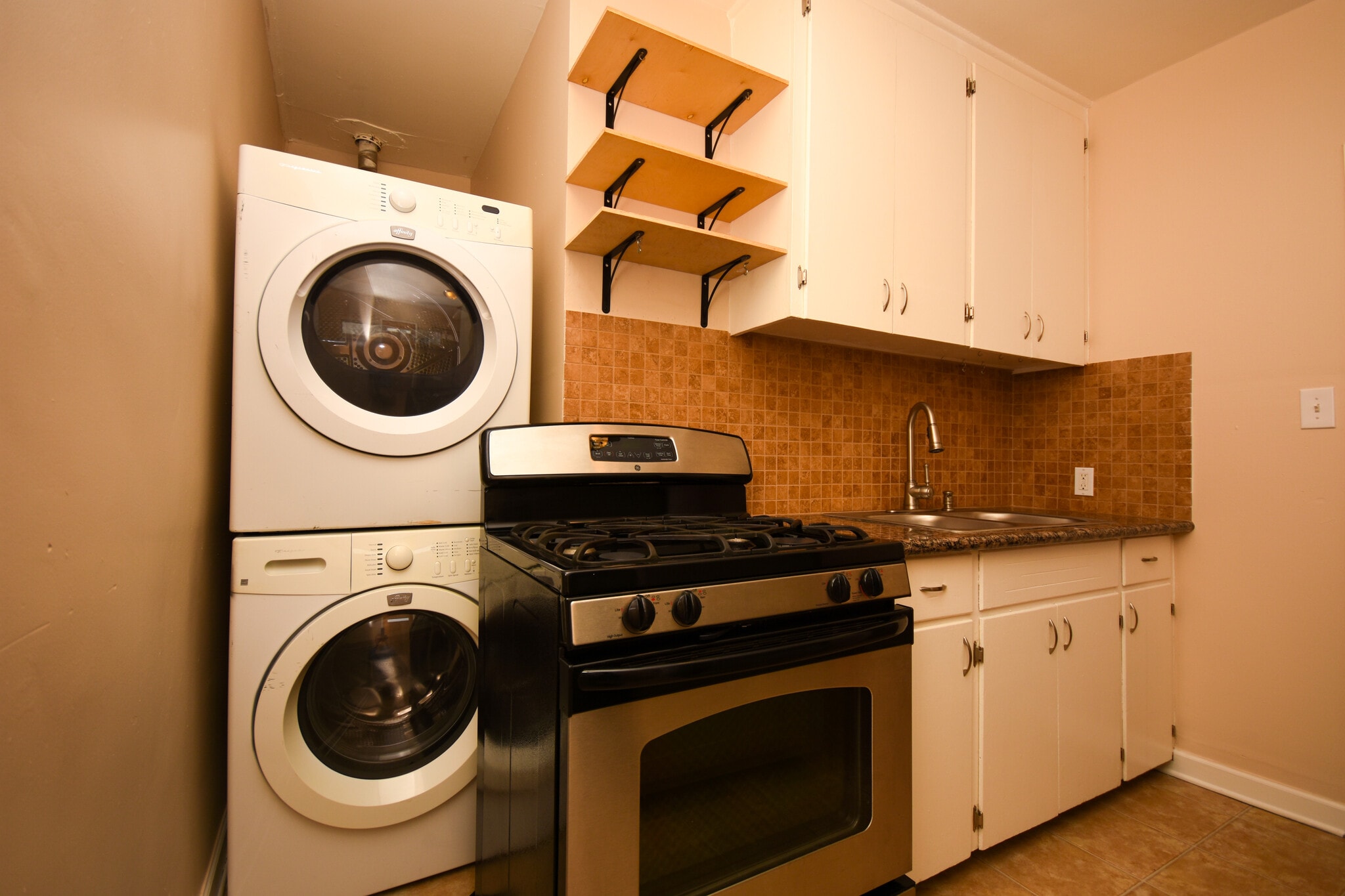 In unit laundry - 2751 W 25th Ave
