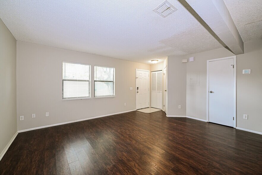 Building Photo - 9359 Genna Trace Trail