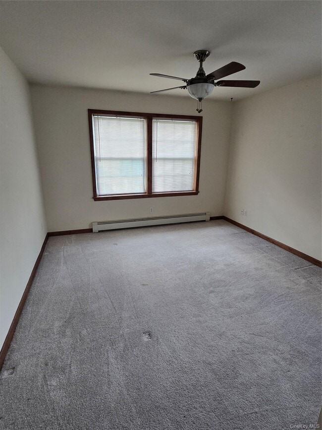 Building Photo - 369 New Unionville Rd