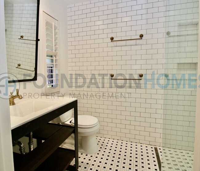 Building Photo - Renovated San Marin Townhouse | loft, A/C & 2-Car Garage - FOUNDATION
