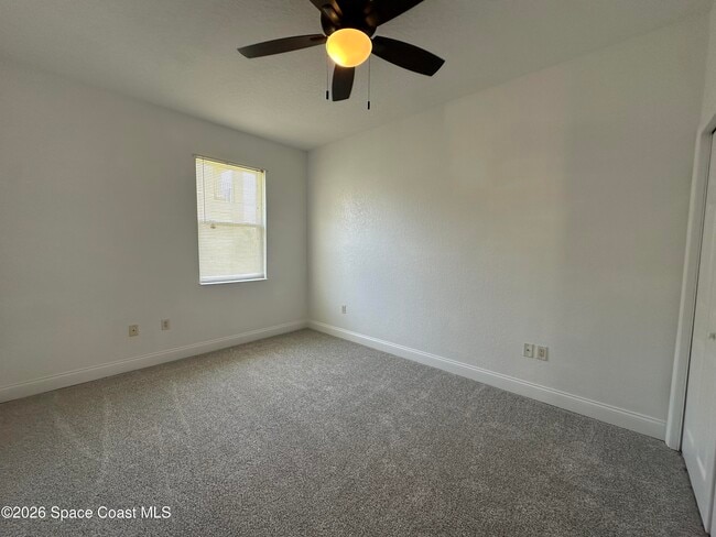Building Photo - 616 Manatee Bay Dr