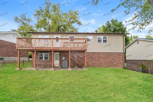 Building Photo - 2320 Wharton Ct