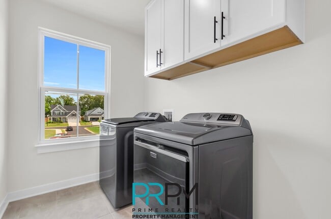 Building Photo - 512 Van Patten Ct