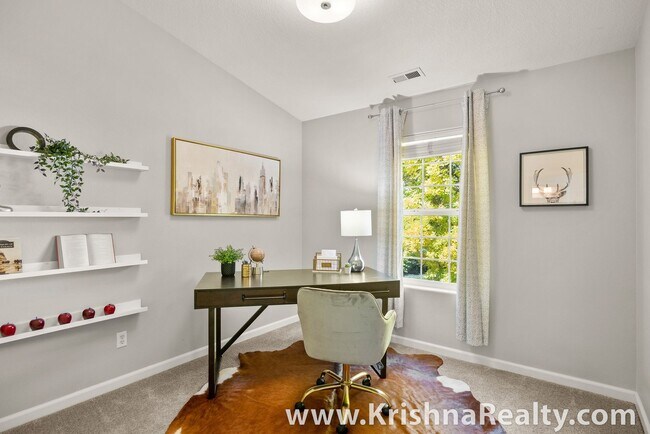 Building Photo - Beautiful 4 BD* 2.5 BA* Single Family Home...