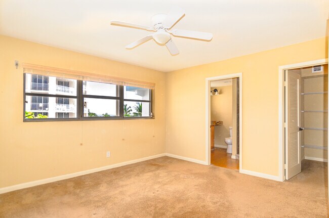 Building Photo - El Dorado Club