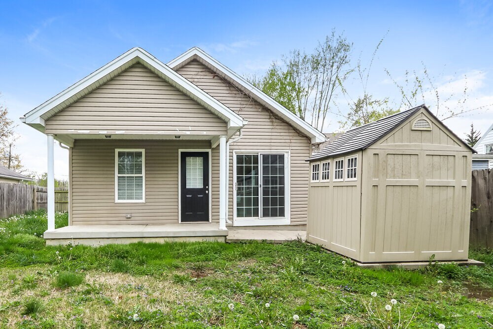 Building Photo - 1044 Avondale Ct