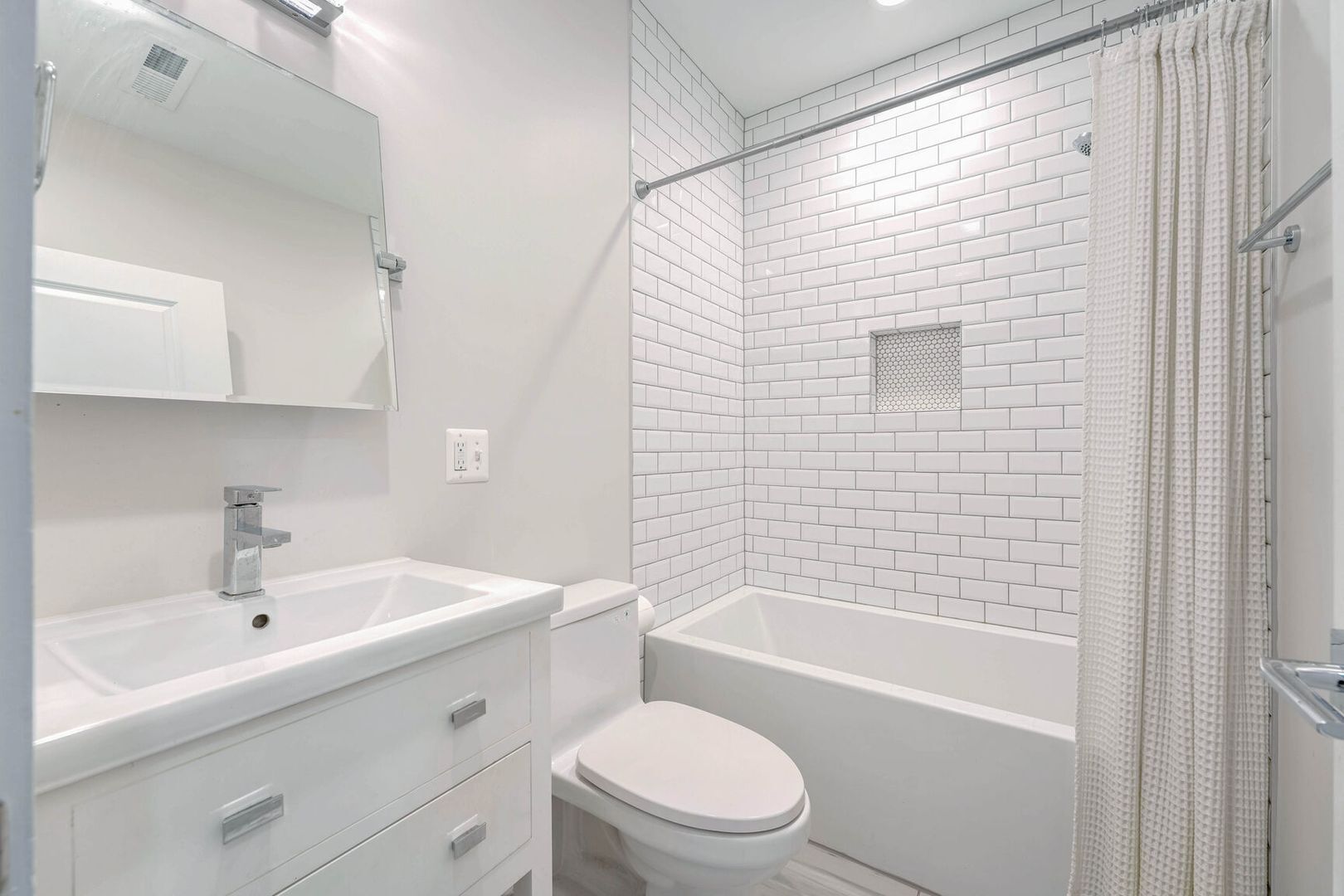 Building Photo - 3453 Holmead Pl NW