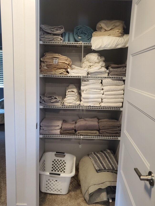 Storage - 1724 N Solomon Ct