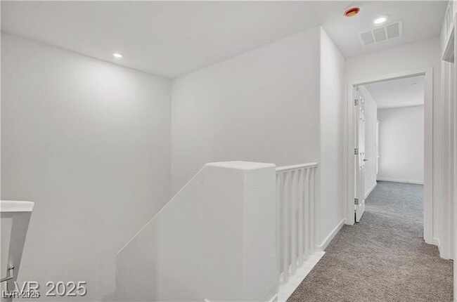 Building Photo - 1175 Heliodor Ave