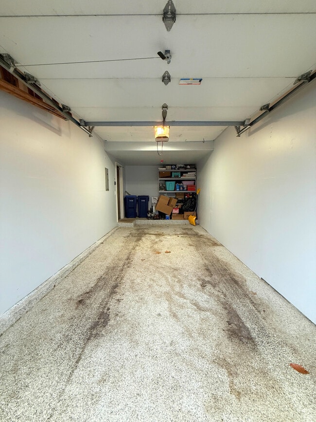 Building Photo - 247 Nantucket Harbor