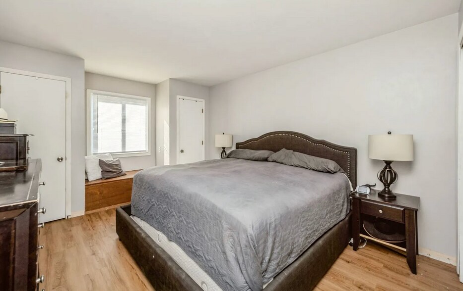 Building Photo - 1544 Amarillo Dr