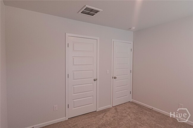Building Photo - 411 Coconut Dr