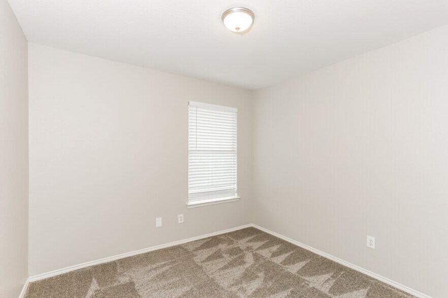 Building Photo - 8421 Prairie Rose Ln