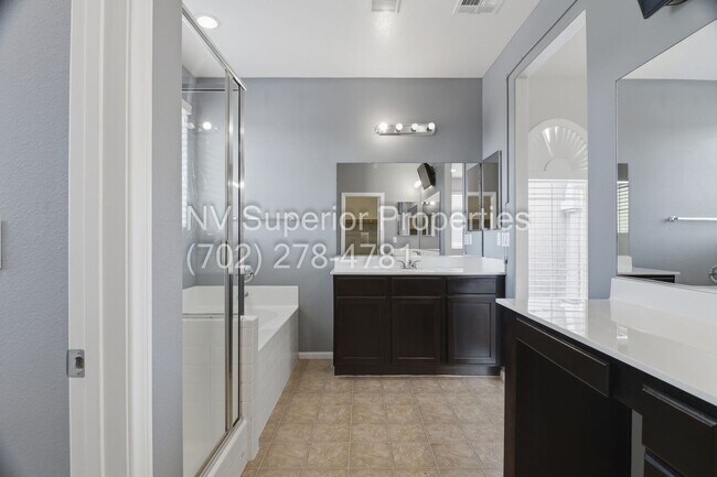 Building Photo - NW!! 4 Bedrooms!!! One Bedroom Down!!  Pool!!! Tankless Hot Water Heater!! Court yard at entrance...