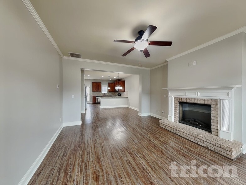 Building Photo - 11350 Freeman Way