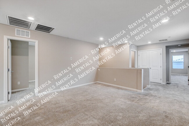 Building Photo - 6820 Calvitero St