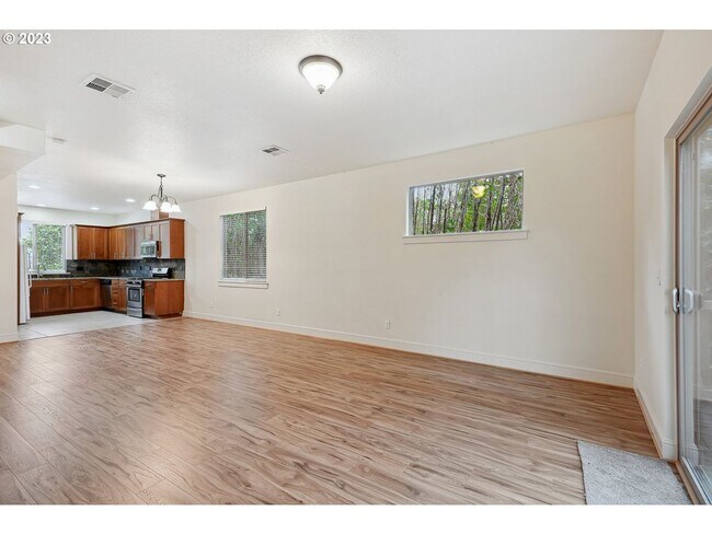 Building Photo - 5331 NE Cully Blvd