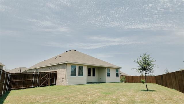 Building Photo - 319 Sedalia Trl