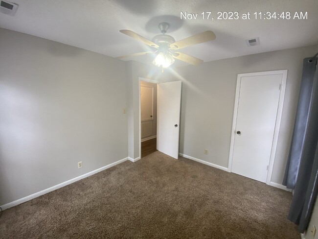 Building Photo - 419 Loblolly Ct