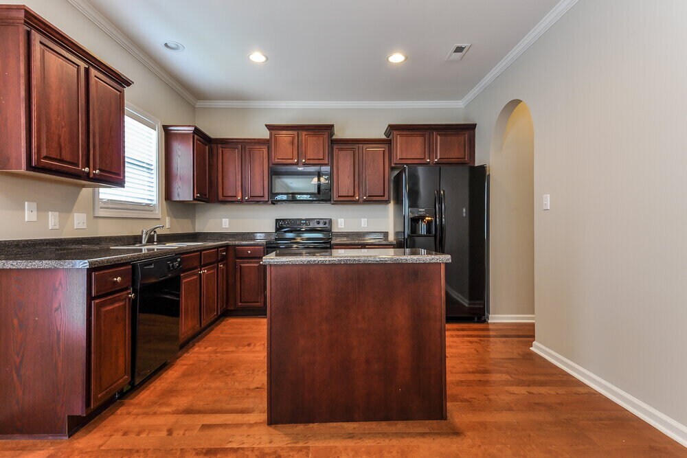 Building Photo - 4134 White Kestrel Dr