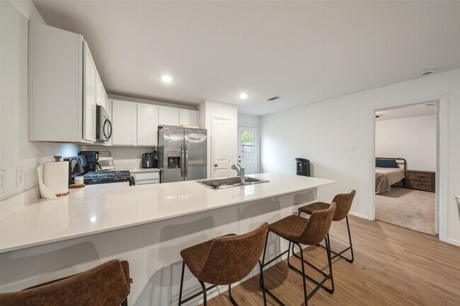 Building Photo - 17118 Quaking Aspen Ln